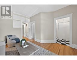 1180 YORK STREET - 21