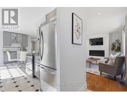 923 WILLOW LANE - 11