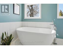 923 WILLOW LANE - 27