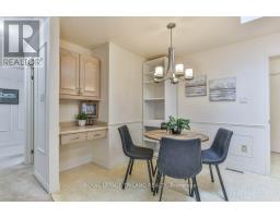 8 - 60 ROSECLIFFE CRESCENT - 14