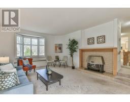 8 - 60 ROSECLIFFE CRESCENT - 17