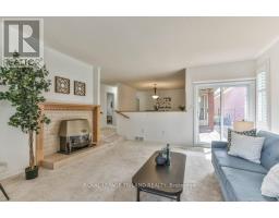 8 - 60 ROSECLIFFE CRESCENT - 18