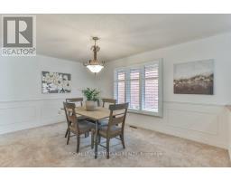 8 - 60 ROSECLIFFE CRESCENT - 19