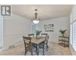 8 - 60 ROSECLIFFE CRESCENT - 20