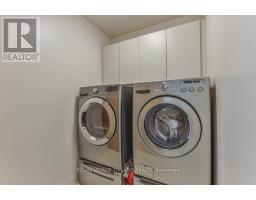 8 - 60 ROSECLIFFE CRESCENT - 23