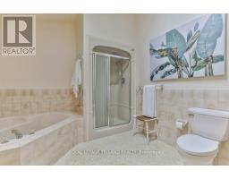 8 - 60 ROSECLIFFE CRESCENT - 29