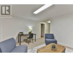 8 - 60 ROSECLIFFE CRESCENT - 37