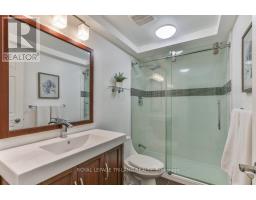 8 - 60 ROSECLIFFE CRESCENT - 41