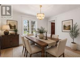 54 LLOYD MANOR CRESCENT - 13