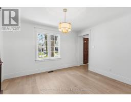 54 LLOYD MANOR CRESCENT - 14