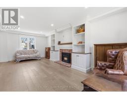 54 LLOYD MANOR CRESCENT - 7