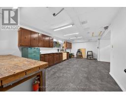 83 GUILDFORD CRESCENT - 38