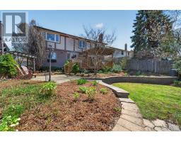 83 GUILDFORD CRESCENT - 46