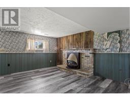 39 SOUTHWOOD CRESCENT - 23