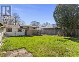 39 SOUTHWOOD CRESCENT - 34