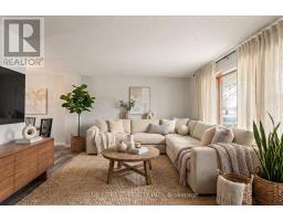 39 SOUTHWOOD CRESCENT - 38