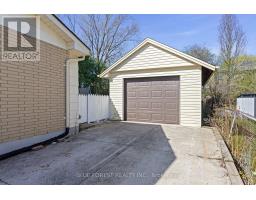 39 SOUTHWOOD CRESCENT - 5