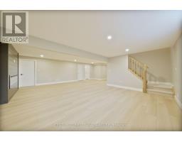 482 JULIANNA COURT - 24