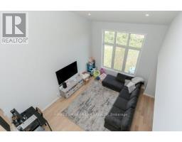 17 EVYLEAN COURT - 11