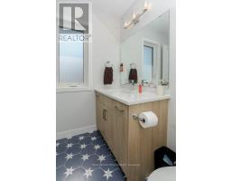 17 EVYLEAN COURT - 25