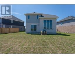 17 EVYLEAN COURT - 44