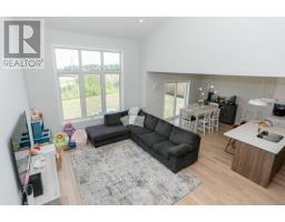 17 EVYLEAN COURT - 5