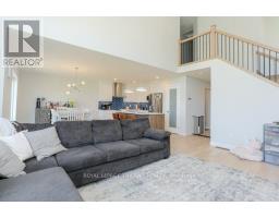 17 EVYLEAN COURT - 7