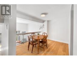 60 - 300 SANDRINGHAM CRESCENT - 9