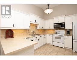 4 - 445 RIVERSIDE DRIVE - 10