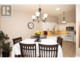 4 - 445 RIVERSIDE DRIVE - 14