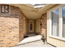 4 - 445 RIVERSIDE DRIVE - 5
