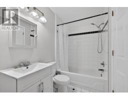 198 ARLINGTON CRESCENT - 22