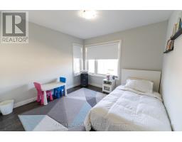 66 - 3260 SINGLETON AVENUE - 17