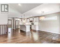 5 - 120 SOUTHGATE PARKWAY - 17