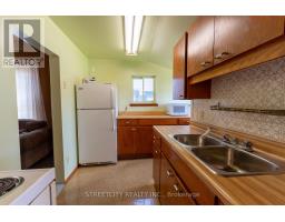 39 FIFTH AVENUE - 22