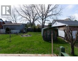 39 FIFTH AVENUE - 32