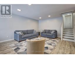 86 PATIENCE CRESCENT - 11