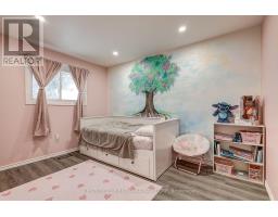 86 PATIENCE CRESCENT - 28