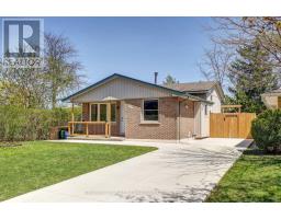 86 PATIENCE CRESCENT - 3