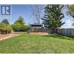 86 PATIENCE CRESCENT - 48