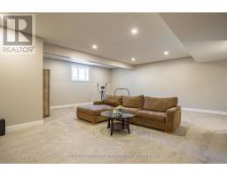 176 BOARDWALK WAY - 28