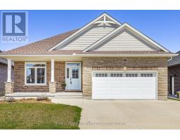 176 BOARDWALK WAY - 3