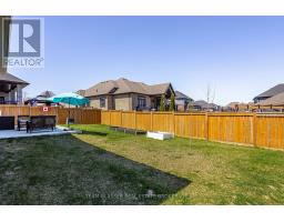 176 BOARDWALK WAY - 33