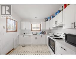 351 FLEMING DRIVE - 12