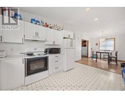 351 FLEMING DRIVE - 13