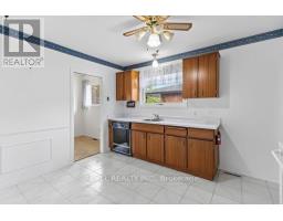 14 MASEFIELD CRESCENT - 12