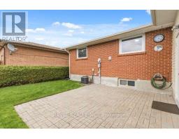 14 MASEFIELD CRESCENT - 35