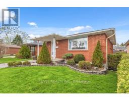 14 MASEFIELD CRESCENT - 4