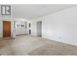 14 MASEFIELD CRESCENT - 7