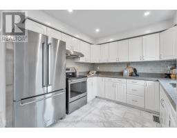 814 GRENFELL DRIVE - 16